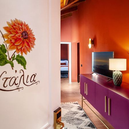 Archontiko Parnassus Dadi Hotel อัมฟิเกลีย ภายนอก รูปภาพ