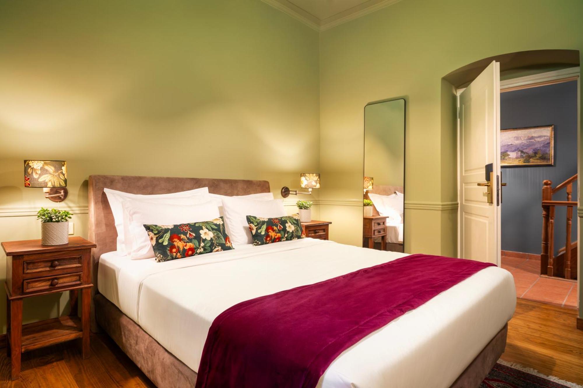 Archontiko Parnassus Dadi Hotel อัมฟิเกลีย ภายนอก รูปภาพ