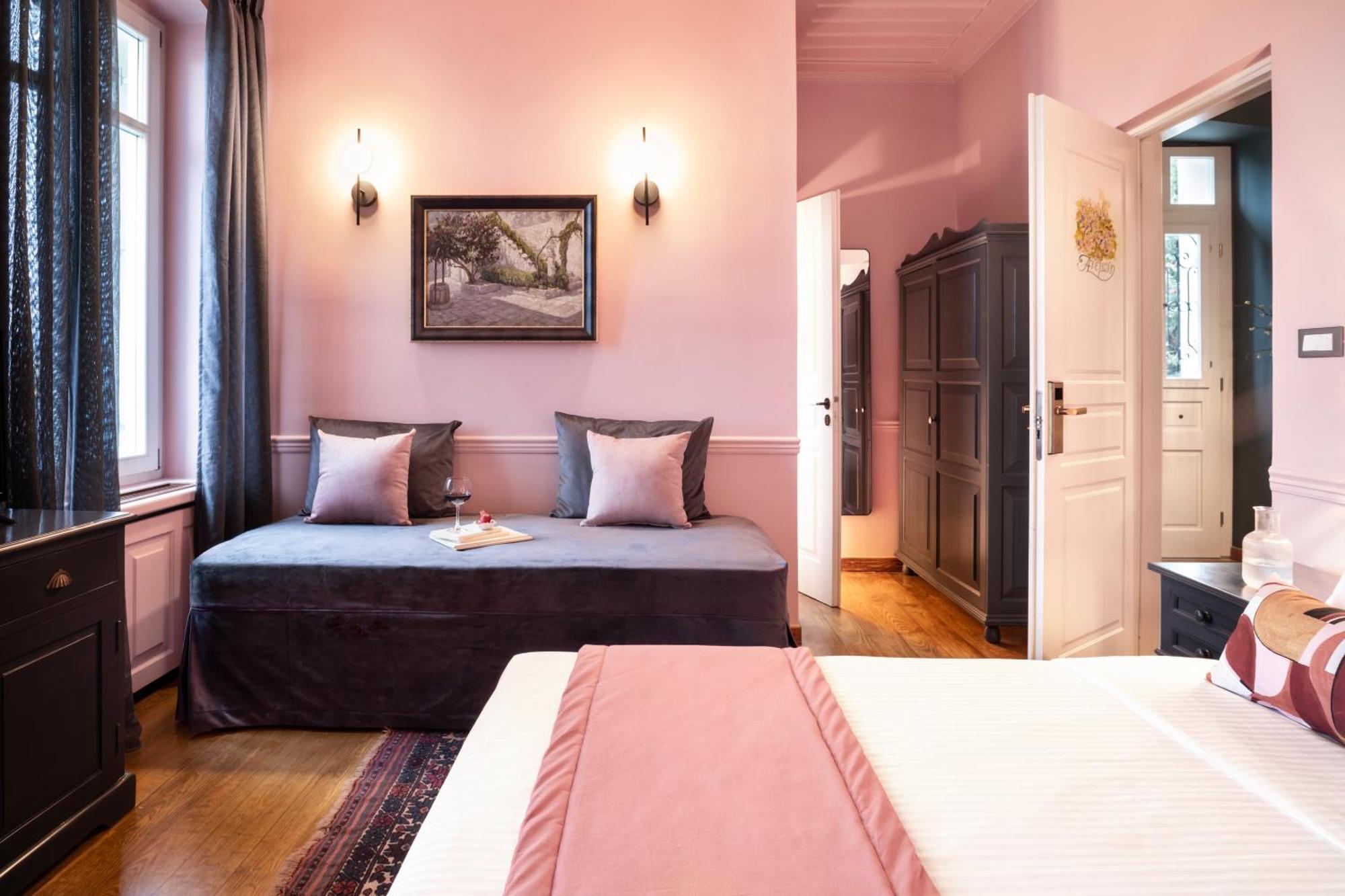 Archontiko Parnassus Dadi Hotel อัมฟิเกลีย ภายนอก รูปภาพ